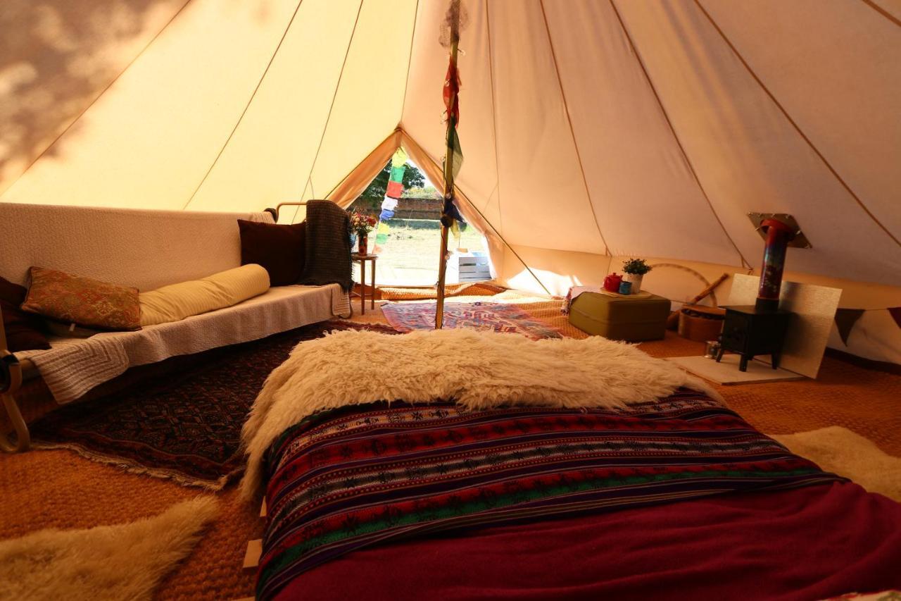 Mulberry Meadow Bell Tent 홀트 외부 사진